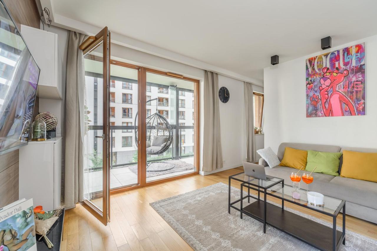 Modern Apartments With Access To The Pool Near Rondo Daszynskiego Station Warszawa Eksteriør bilde